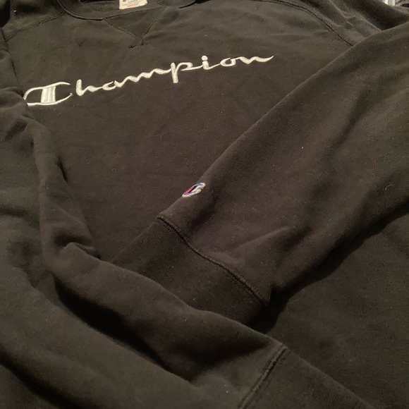 Men’s Champion Black Sweatshirt - Picture 1 of 2